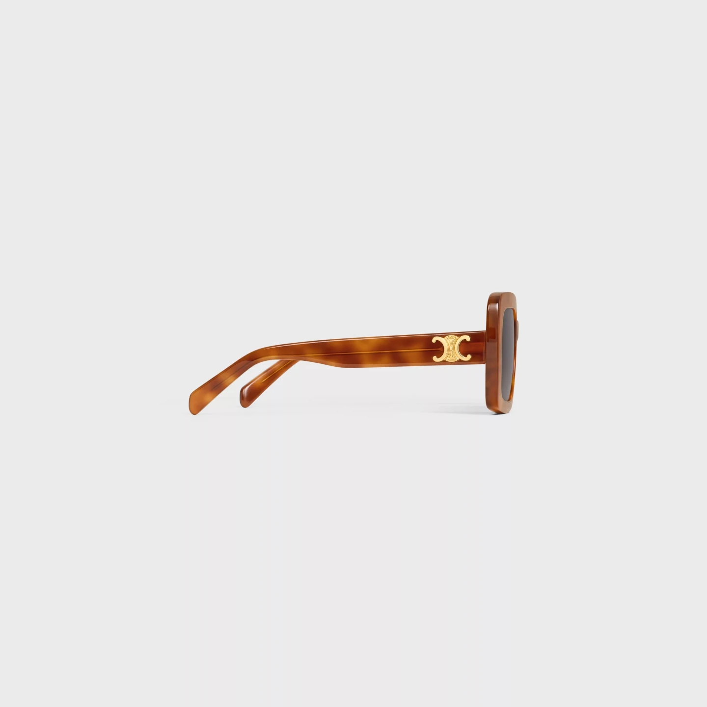 Sonnenbrillen von Celine KUNK Neue Optik Celine Brillengestell Damen 19 BV 4 FW24 P1 W jpg Seitenansicht einer braunen Damen Sonnenbrillen von Celine vor weißem Hintergrund mit goldenem Celine Logo. Celine Brillengestell Damen 19 BV 2 FW24 P1 W bei KUNK Neue Optik in Bremen und Delmenhorst.