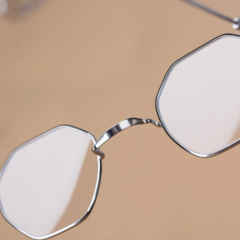 Lunor Brillen Damen Herren Liebe zum Detail KUNK neue Optik Bremen Delmenhorst Lowfitsteg Lunor Brillen Damen Herren Liebe zum Detail KUNK neue Optik Bremen Delmenhorst Lowfitsteg